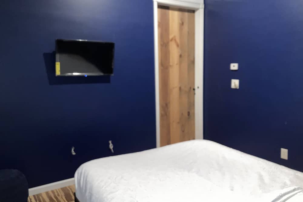 Photo of Bedroom in Great Kills
