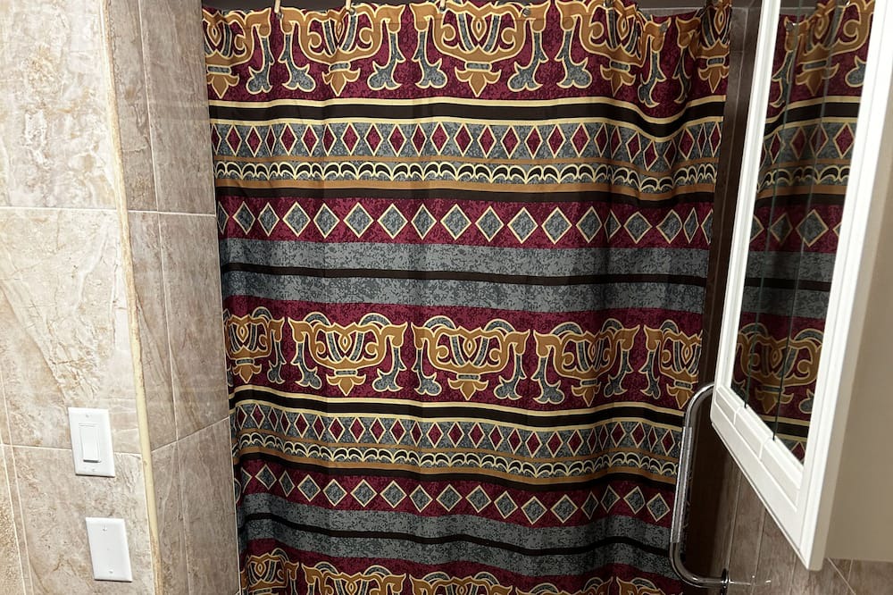 Photo of Bathroom in Gowanus