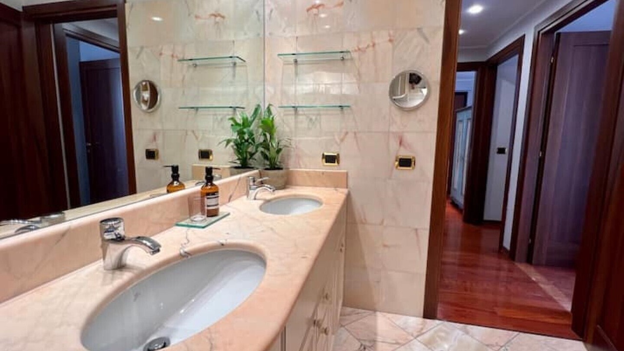 Photo of Bathroom in Sud-Est