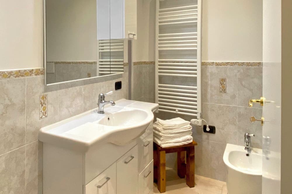 Photo of Bathroom in Isola della Scala