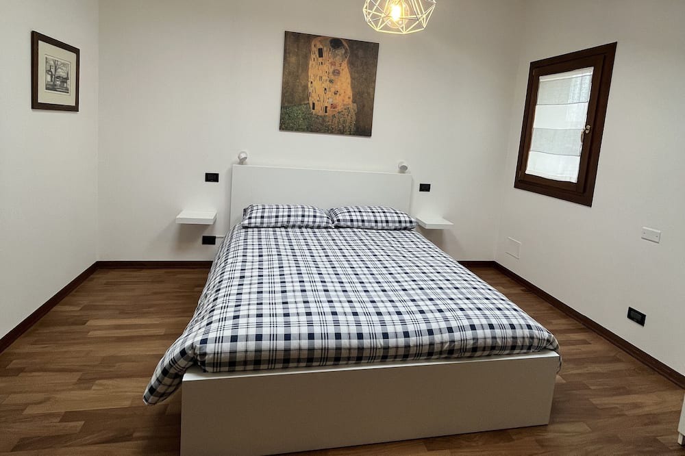 Photo of Bedroom in Noale
