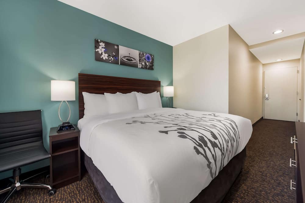 Photo of Bedroom in Sheepshead Bay