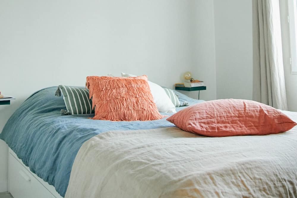 Photo of Bedroom in Saint-Lambert