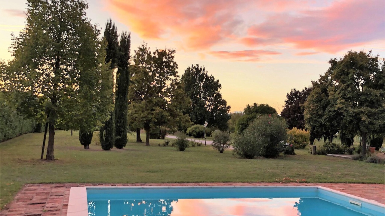 Photo of Outdoor in Zovon