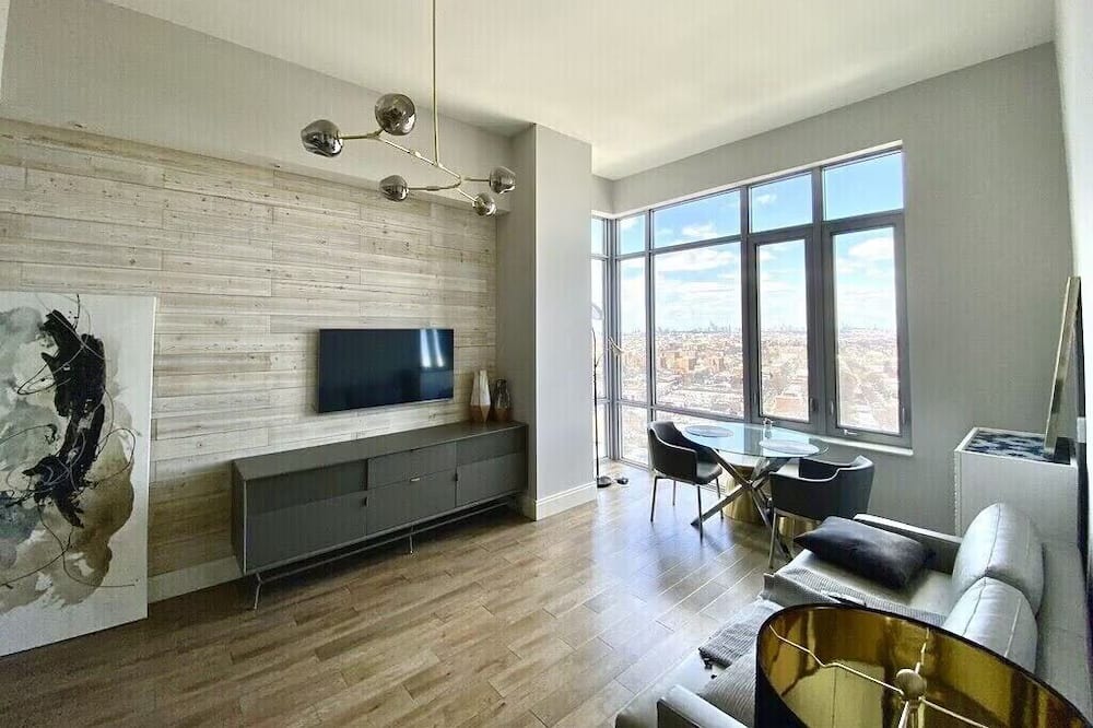 Photo of Livingroom in Sheepshead Bay