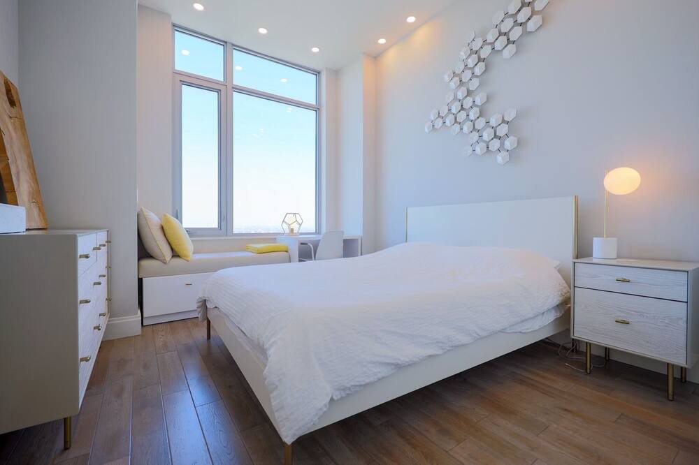 Photo of Bedroom in Sheepshead Bay