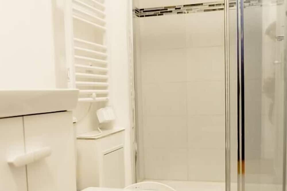 Photo of Bathroom in Les Stades