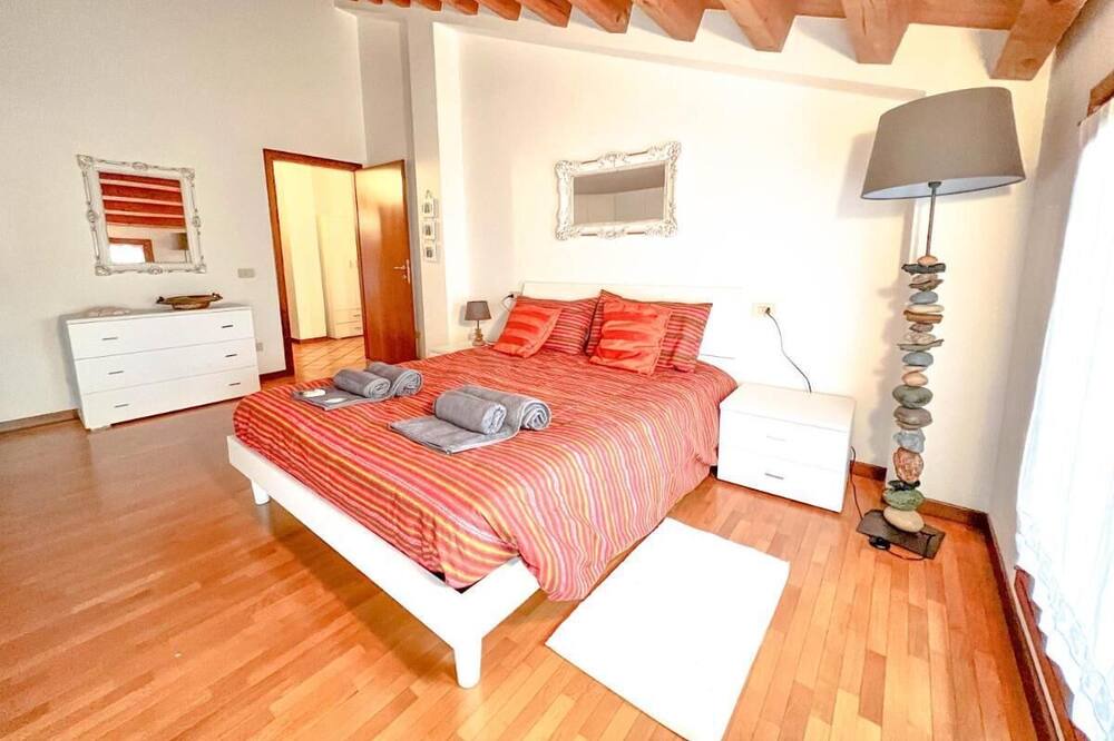 Photo of Bedroom in Dolo