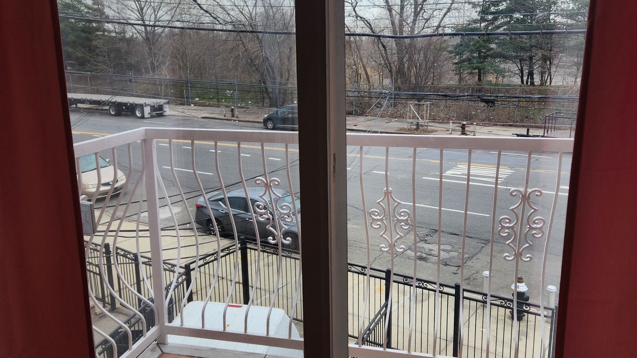 Photo of Others in East New York