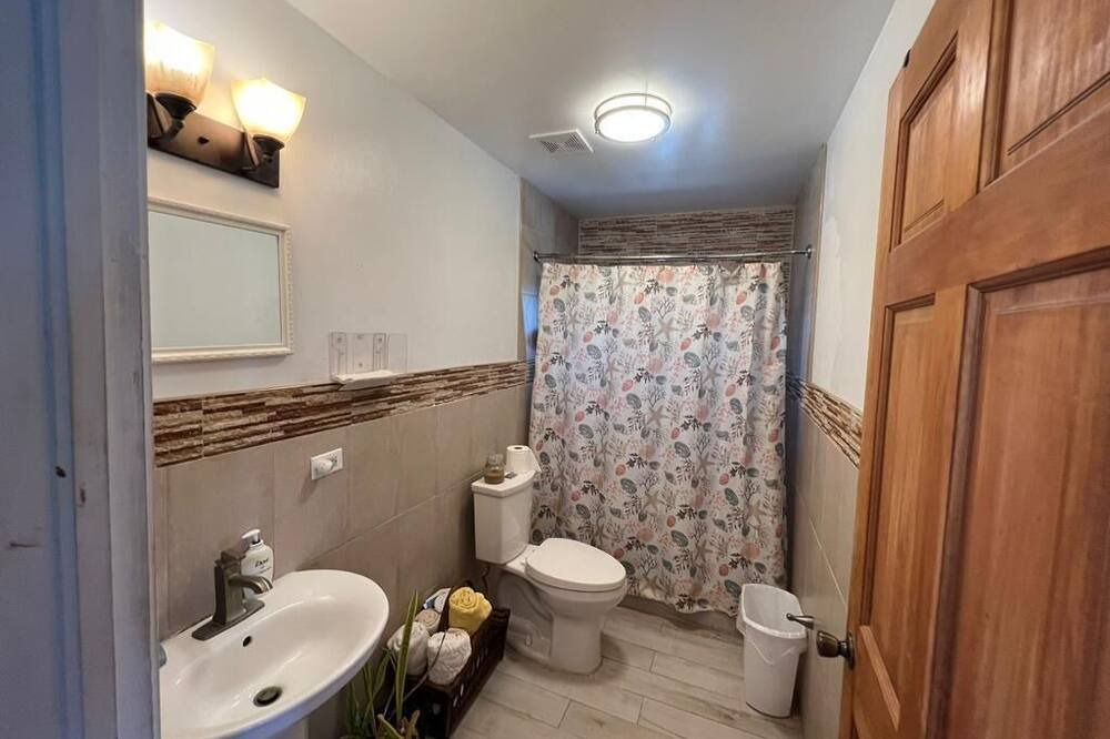 Photo of Bathroom in Rolleville