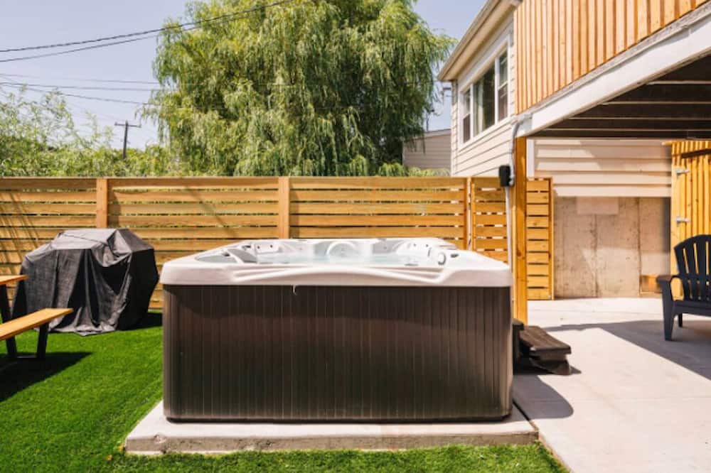 Photo of Outdoor in Queens