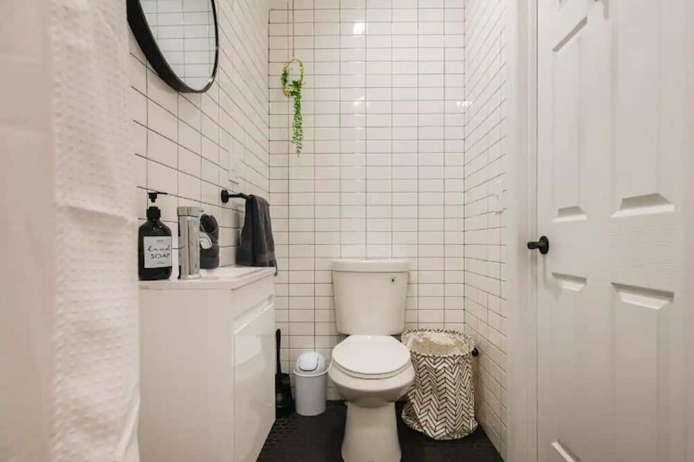 Photo of Bathroom in Queens