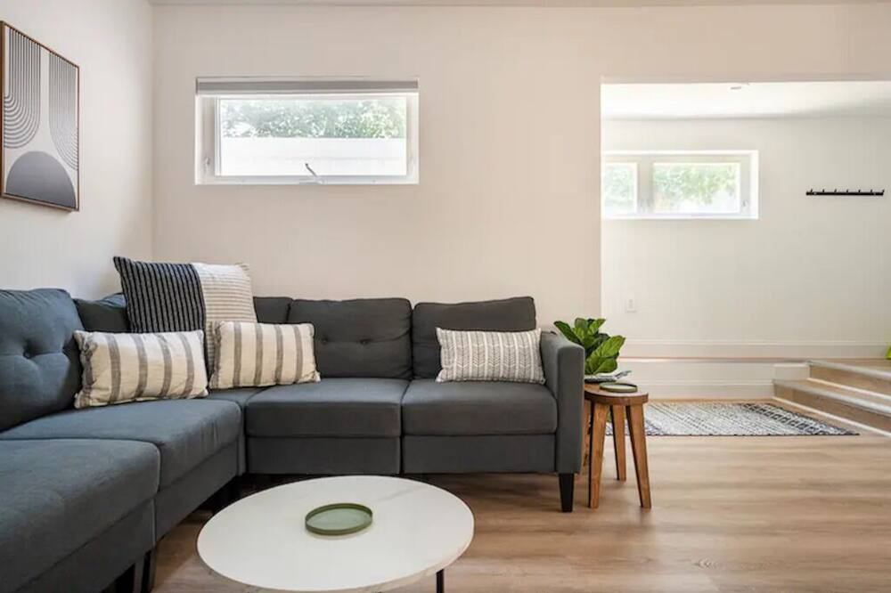 Photo of Livingroom in Queens