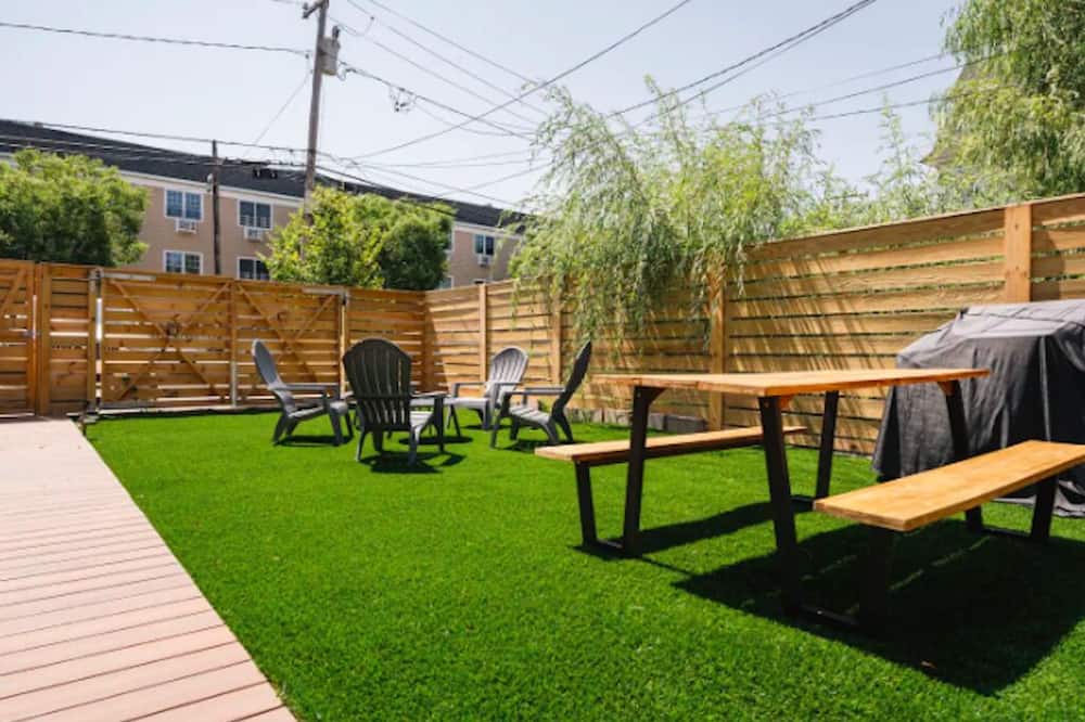 Photo of Outdoor in Queens
