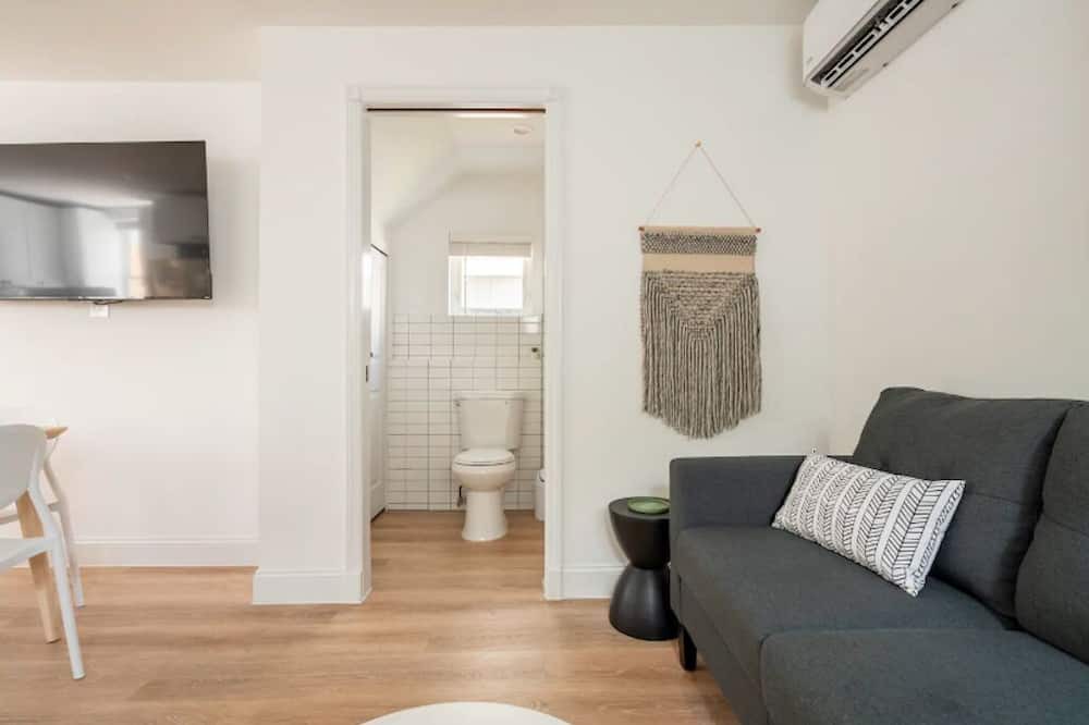 Photo of Livingroom in Queens