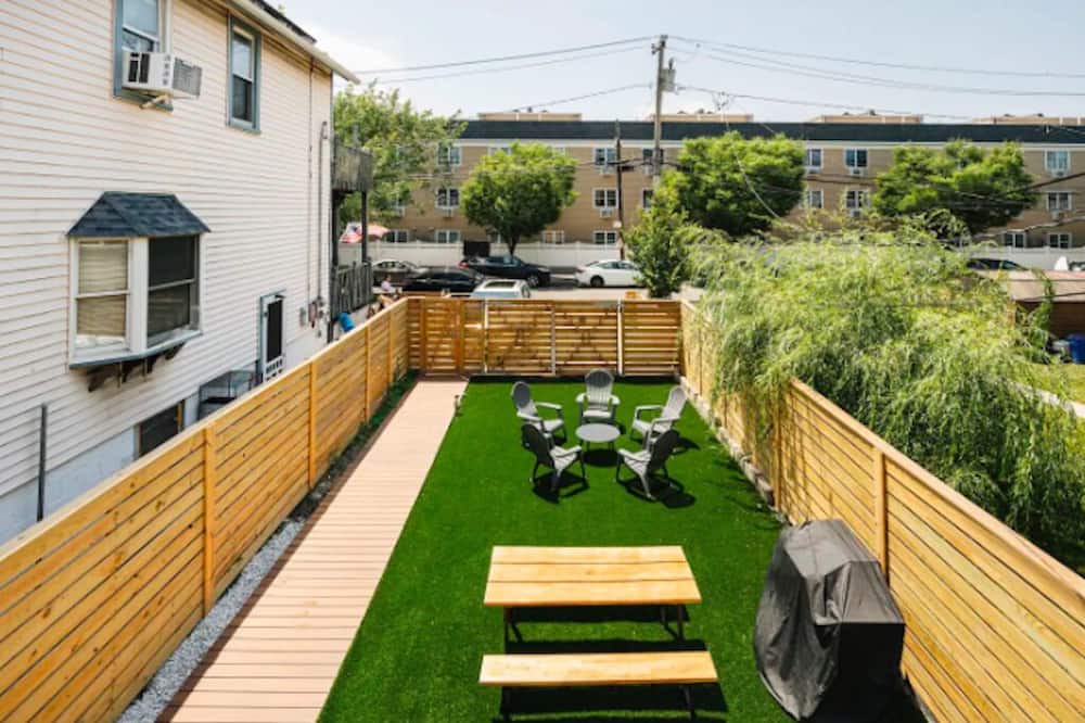 Photo of Outdoor in Queens
