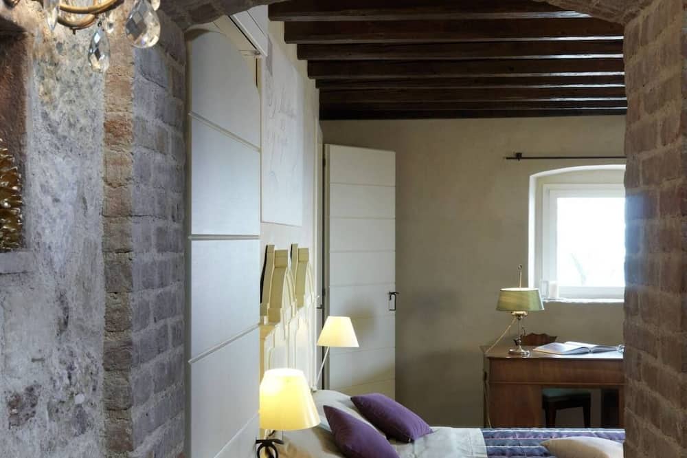 Photo of Bedroom in Asolo