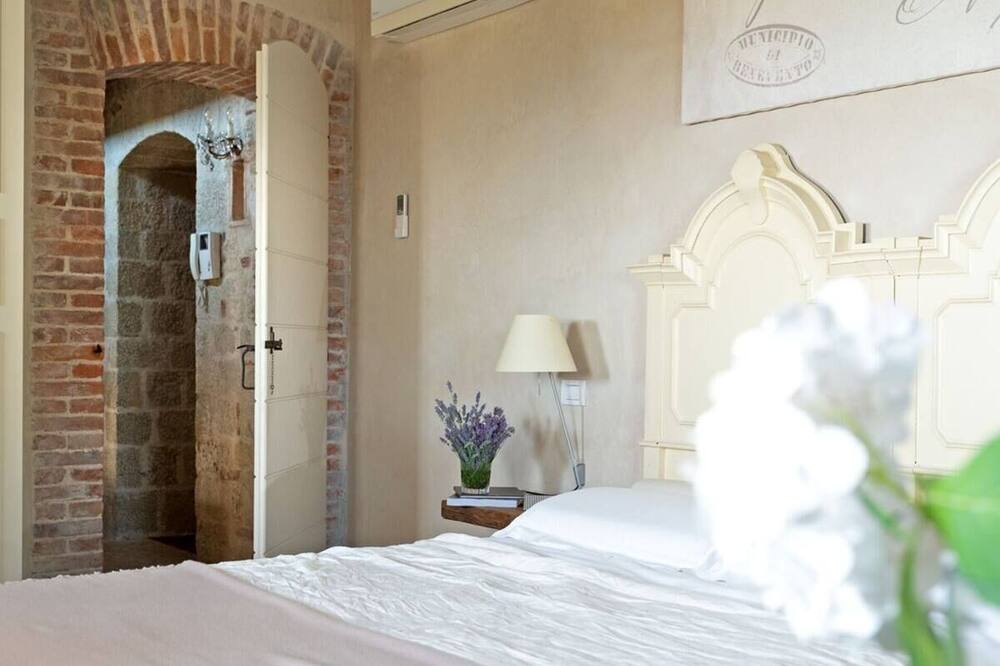 Photo of Bedroom in Asolo