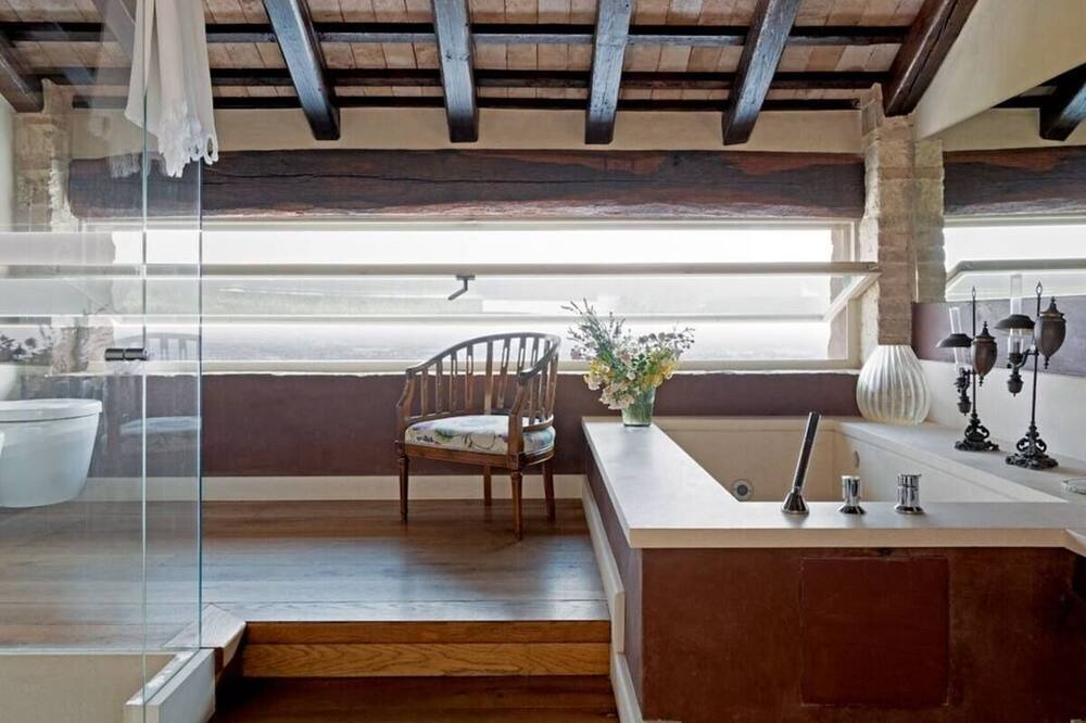 Photo of Bathroom in Asolo