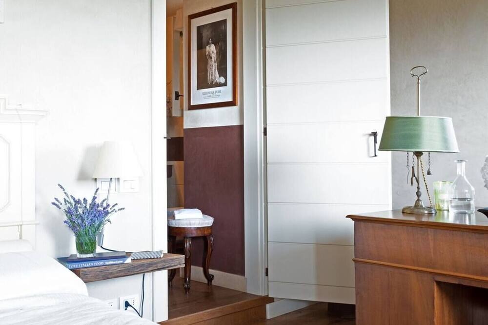 Photo of Bedroom in Asolo