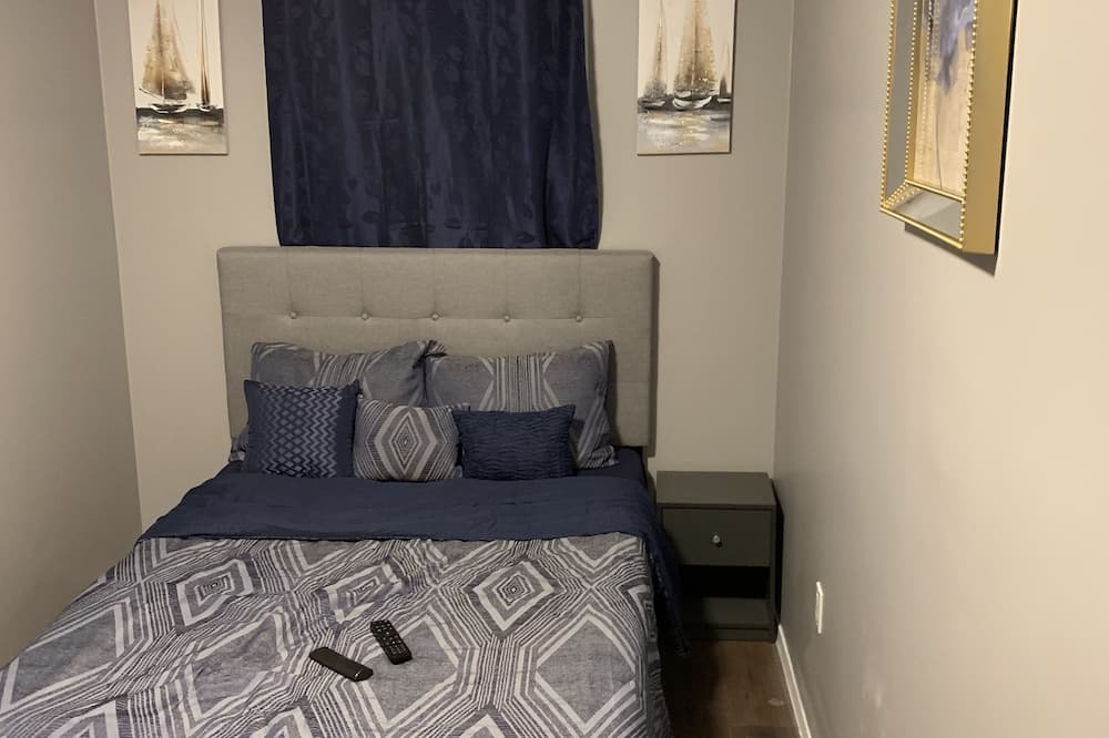 Photo of Bedroom in East New York