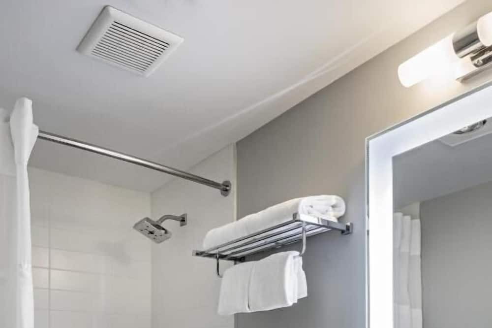 Photo of Bathroom in Bowery