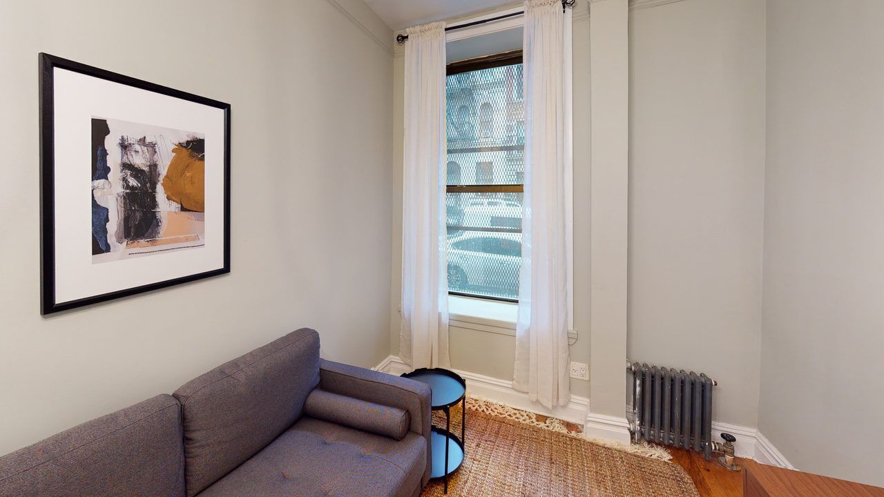Photo of Livingroom in Manhattan Valley