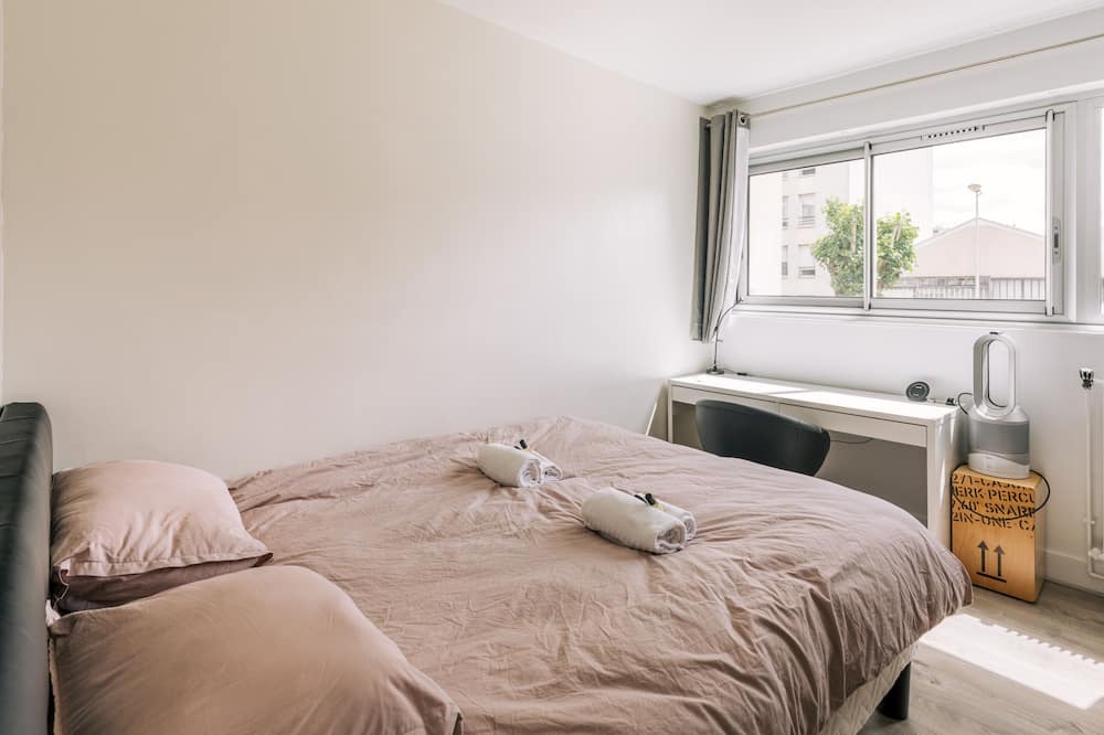 Photo of Bedroom in Petit-Ivry