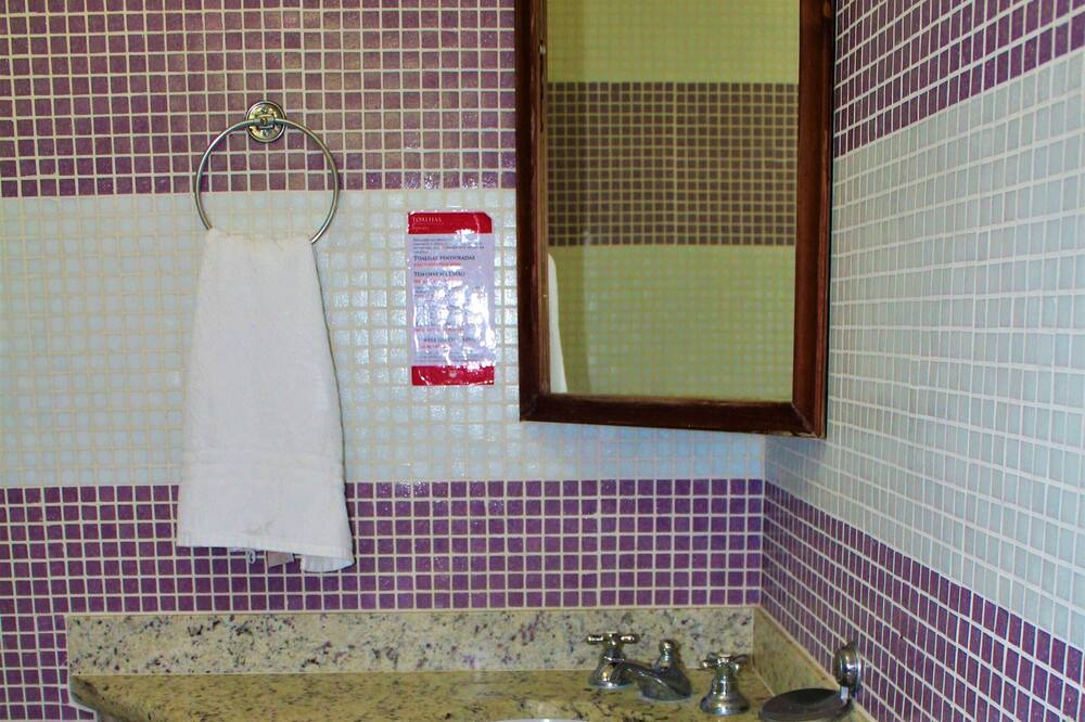 Photo of Bathroom in Engenheiro Passos