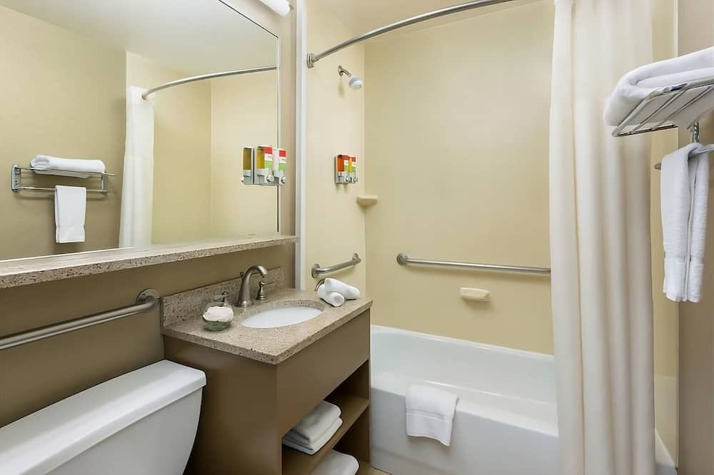 Photo of Bathroom in Koreatown