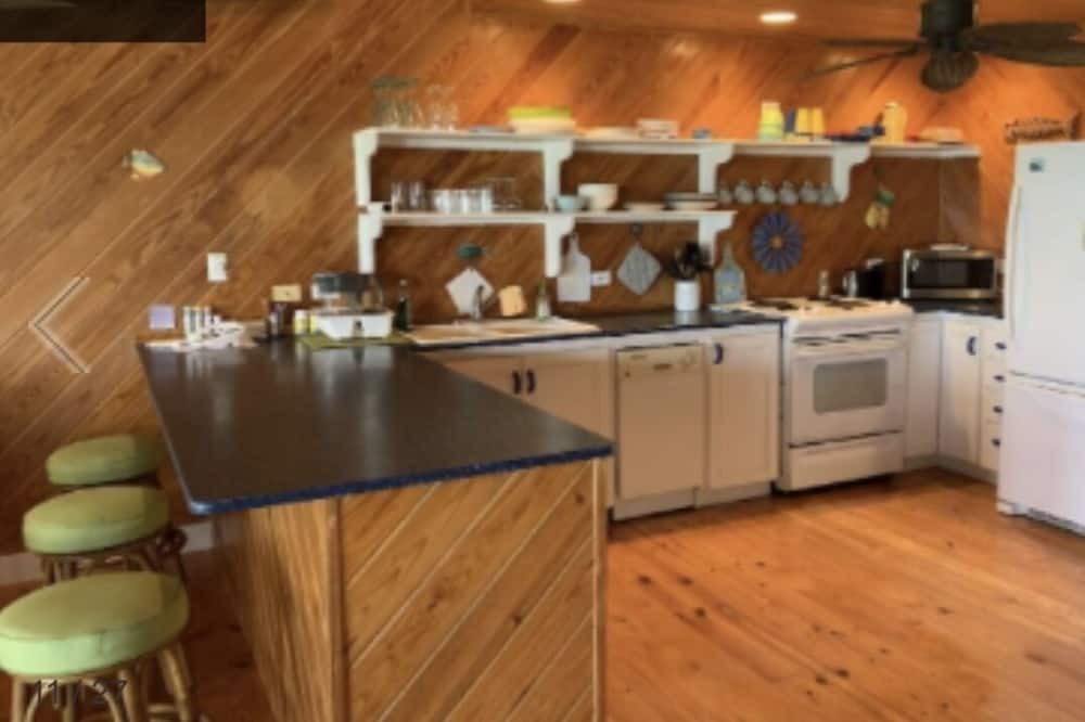 Photo of Kitchen in Deadmans Cay