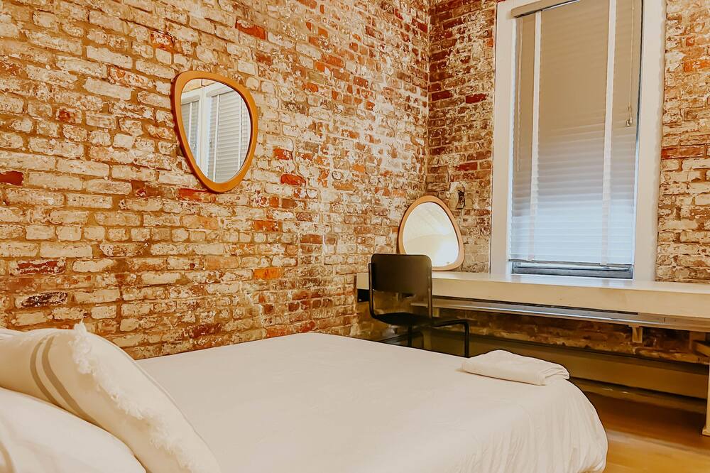 Photo of Bedroom in Peter Cooper Village