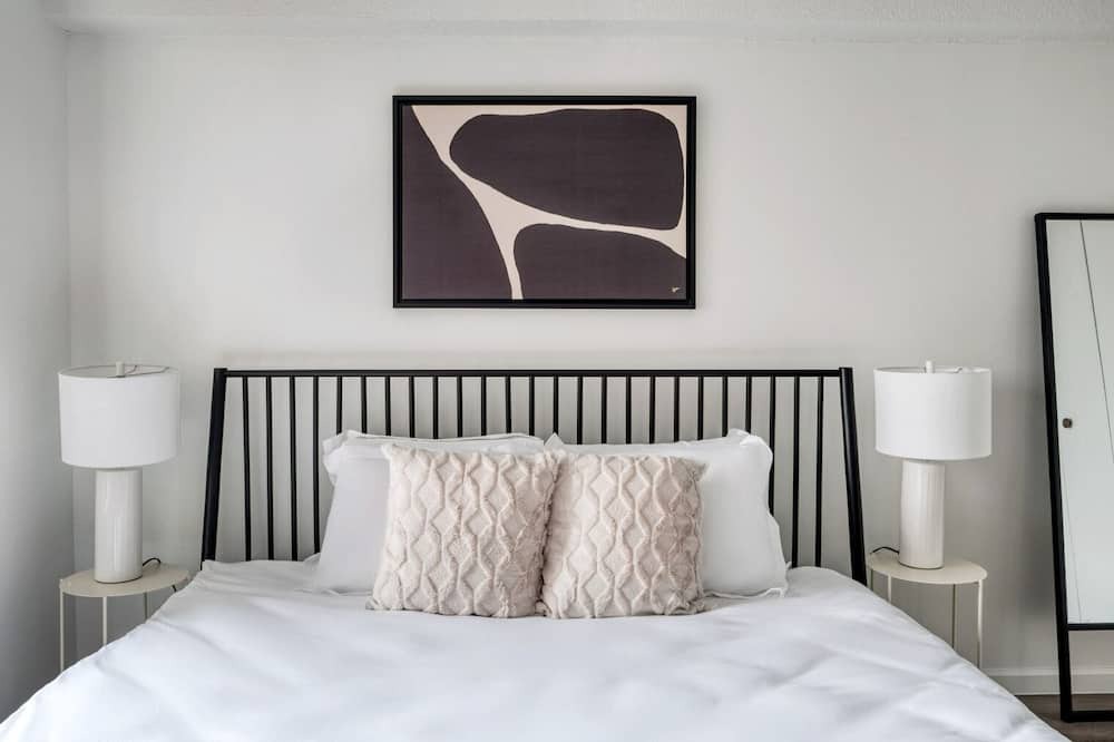 Photo of Bedroom in Peter Cooper Village