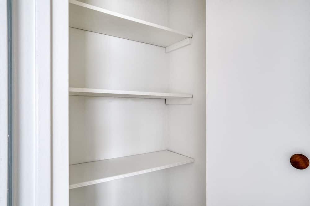 Photo of Bedroom in Peter Cooper Village