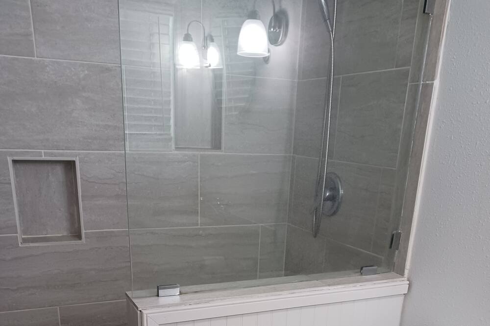 Photo of Bathroom in Treasure Cay
