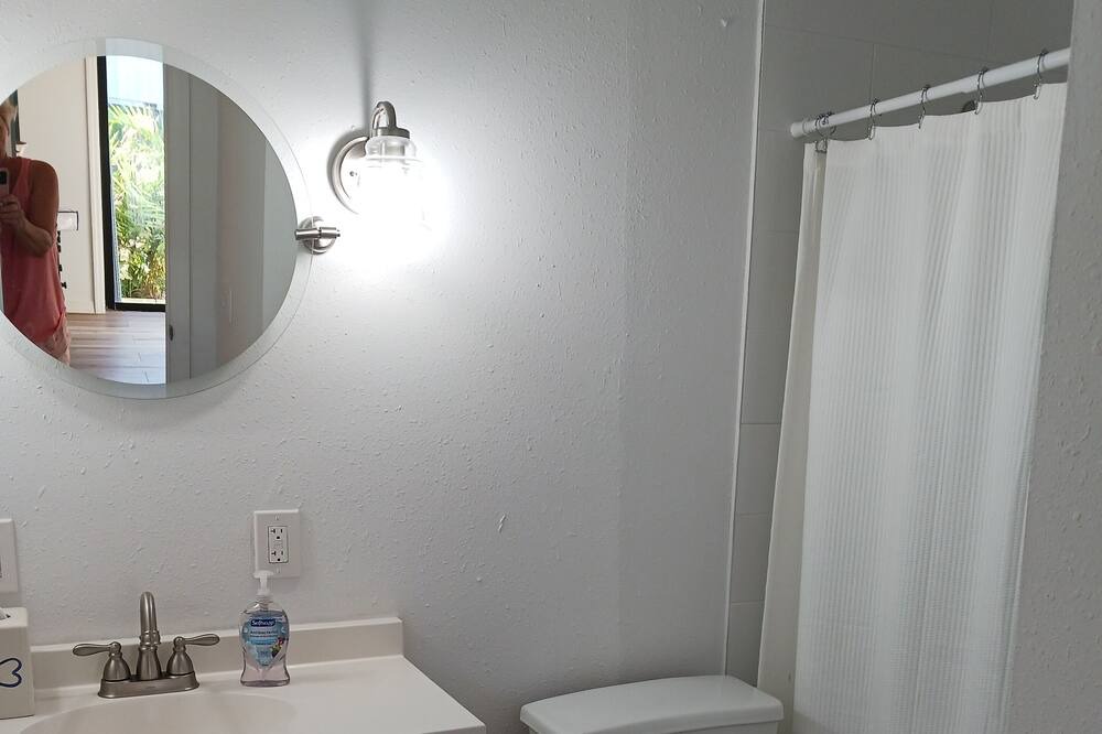Photo of Bathroom in Treasure Cay