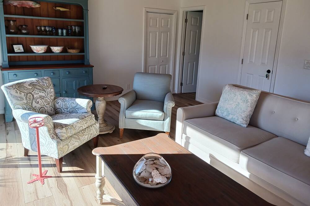 Photo of Livingroom in Treasure Cay
