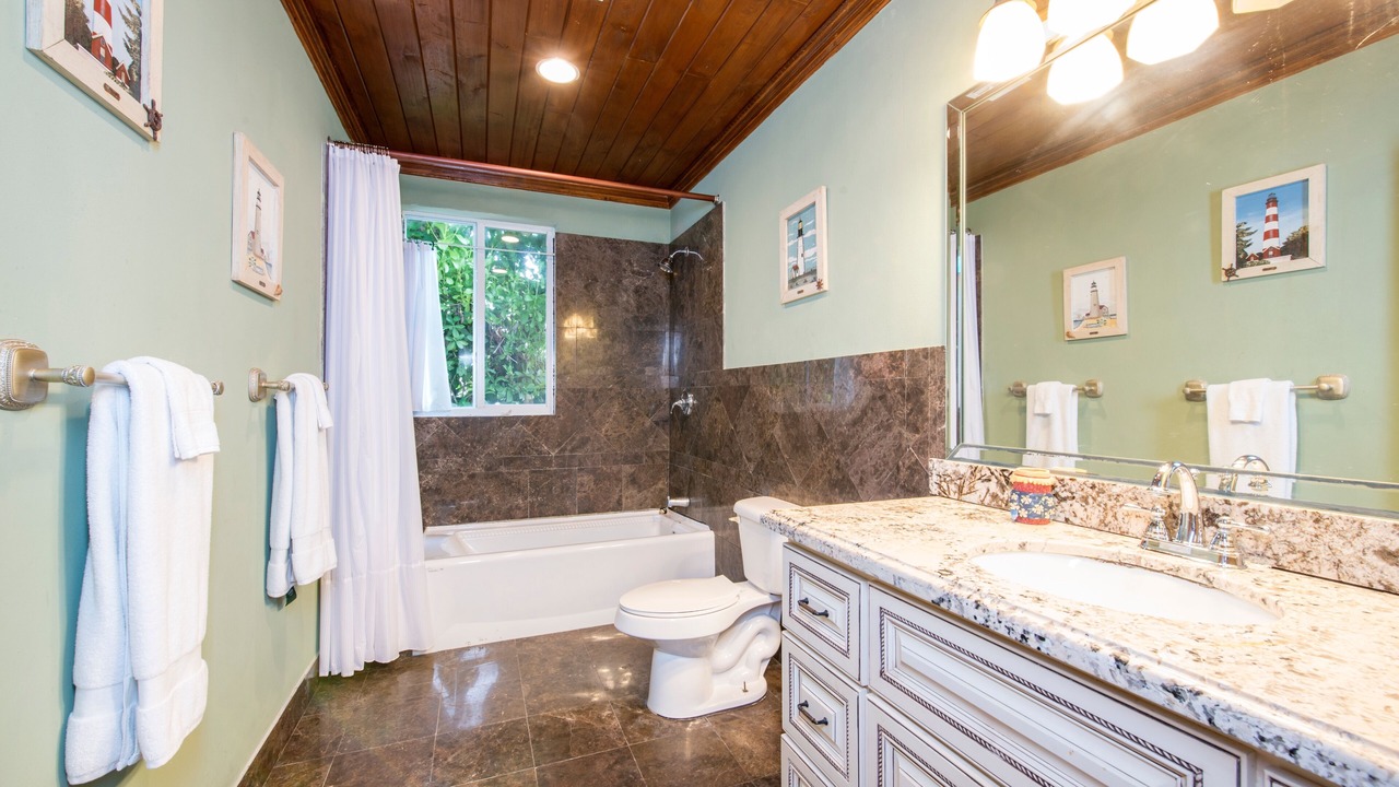 Photo of Bathroom in Governor's Harbour