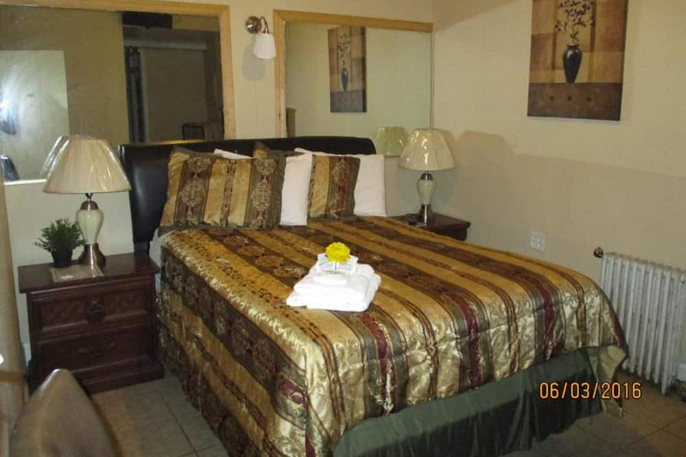 Photo of Bedroom in Bushwick