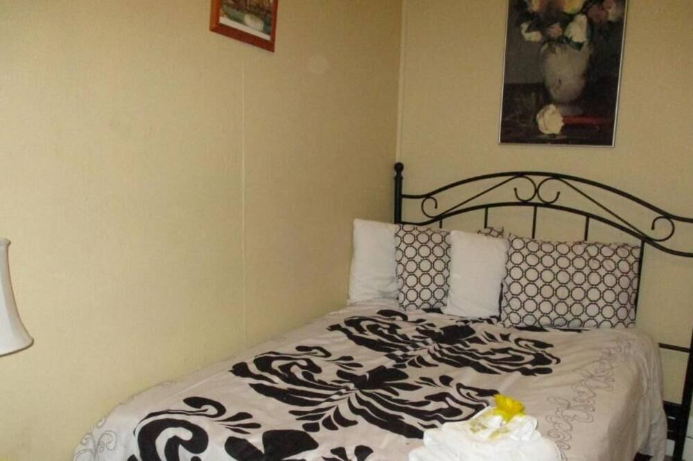 Photo of Bedroom in Bushwick
