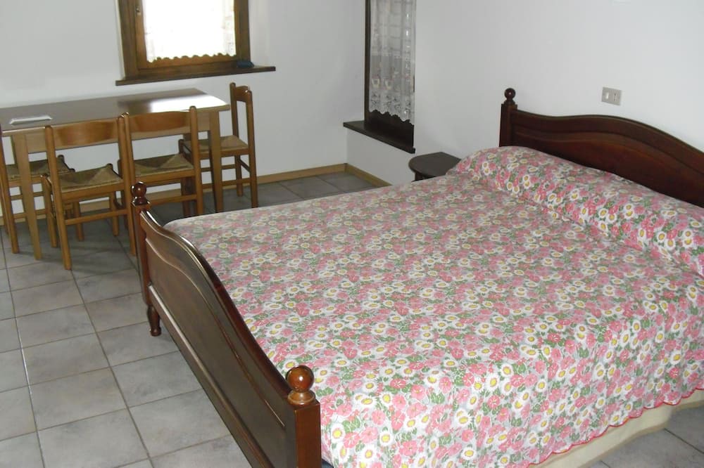 Photo of Bedroom in Ponte nelle Alpi