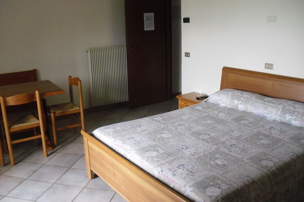 Photo of Bedroom in Ponte nelle Alpi