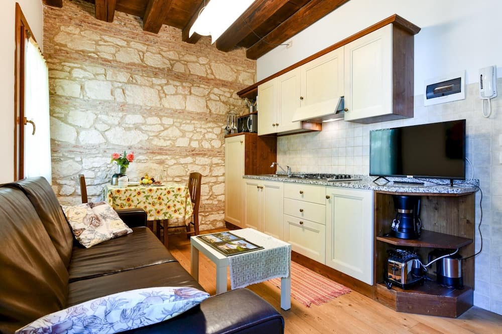 Photo of Kitchen in Longare