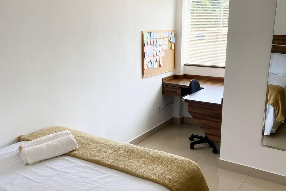 Photo of Bedroom in Marinas