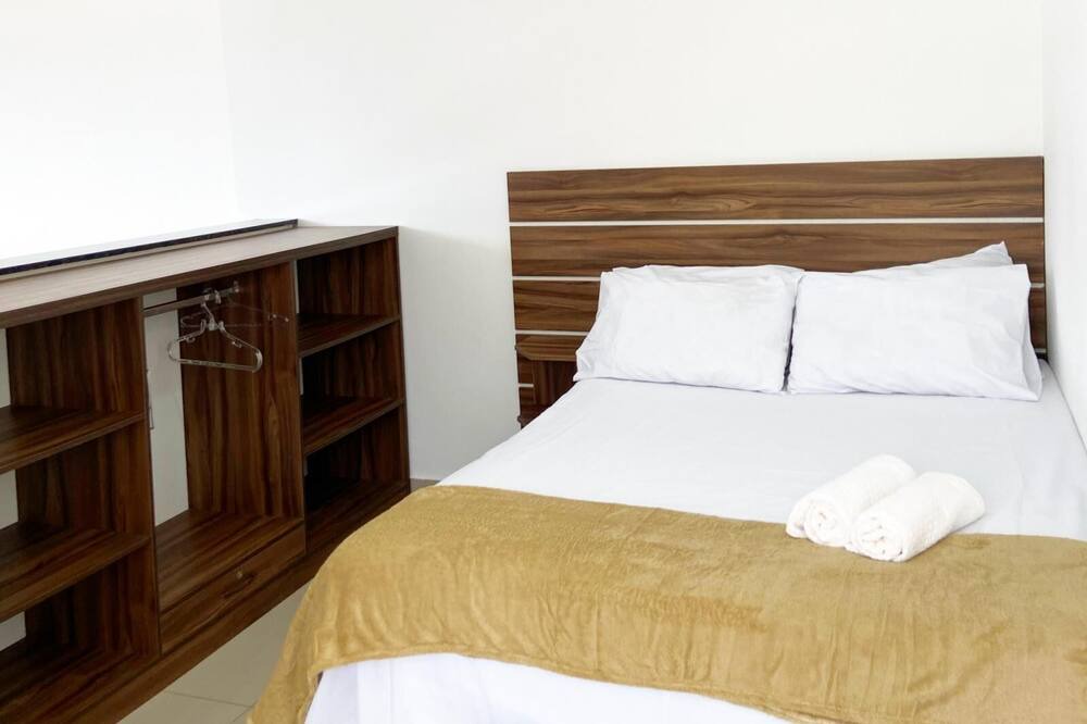 Photo of Bedroom in Marinas