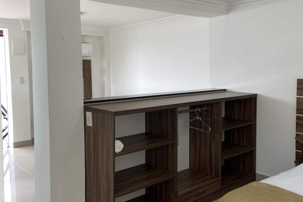 Photo of Bedroom in Marinas
