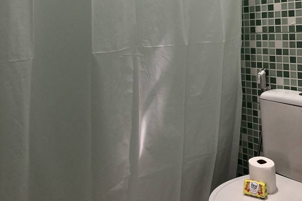 Photo of Bathroom in Arpoador
