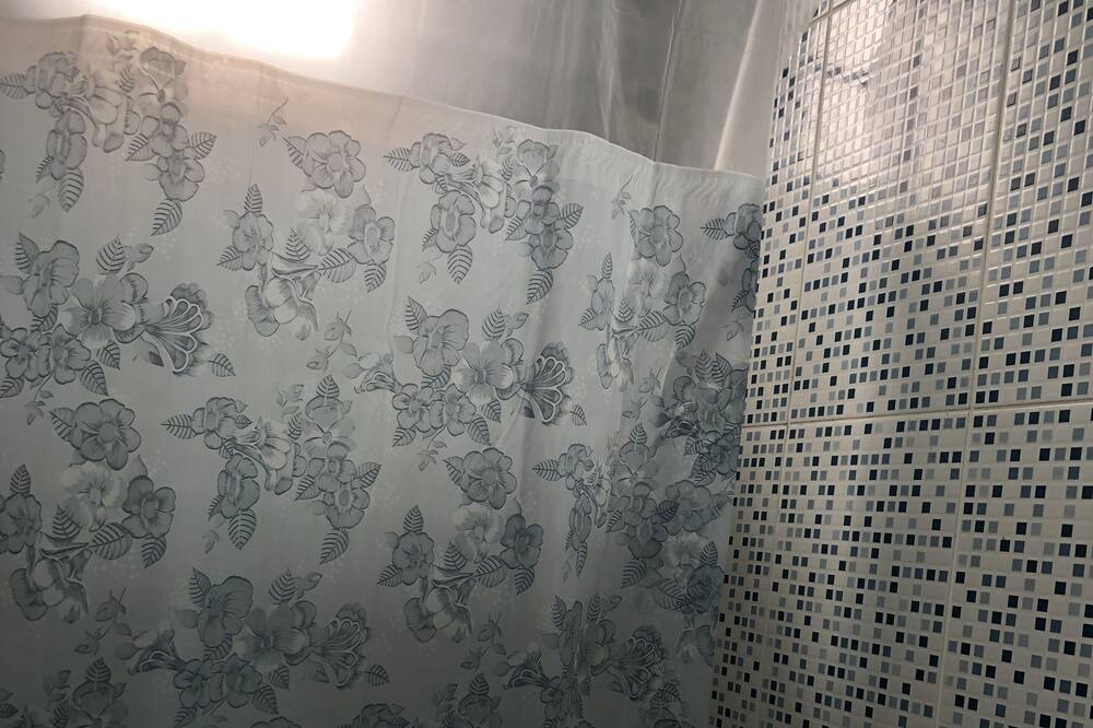 Photo of Bathroom in Arpoador