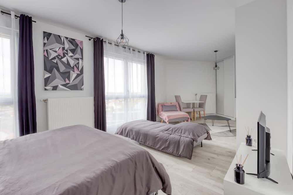 Photo of Bedroom in Thiais