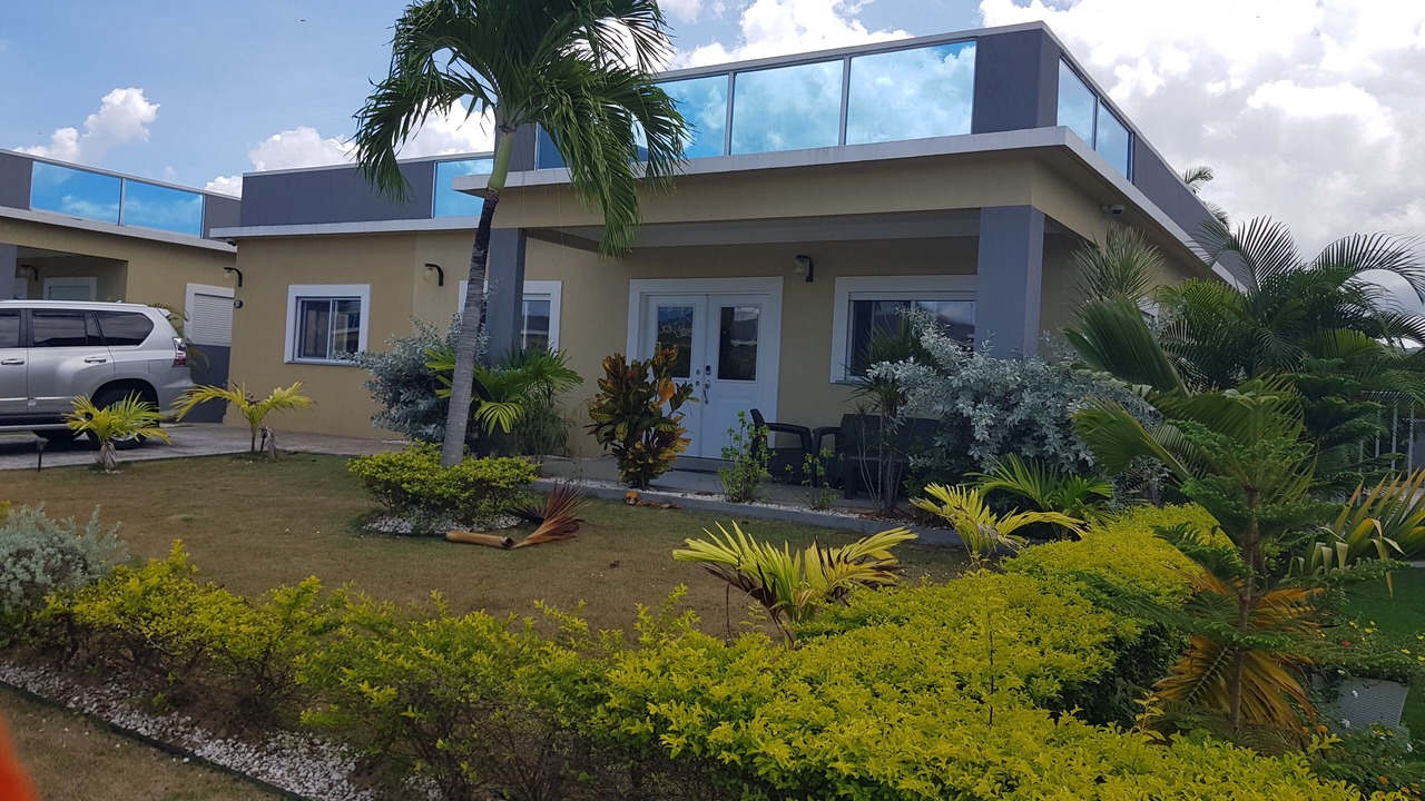 Photo of Outdoor in St. Ann's Bay